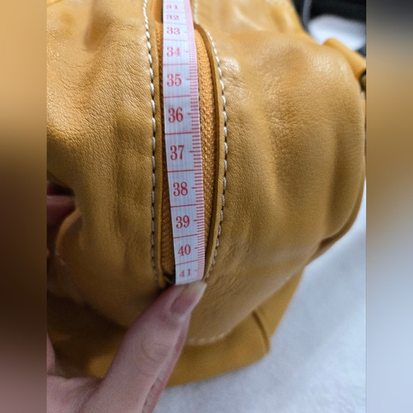 Marc by Marc Jacobs Mustard Leather Satchel - Picture 12 of 14